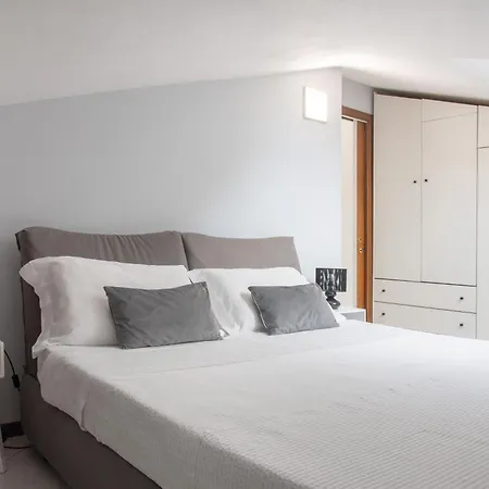 Mansarda Massimo - Intra Apartmán *
