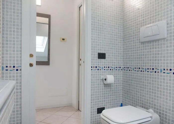 Mansarda Massimo - Intra 韦尔巴尼亚